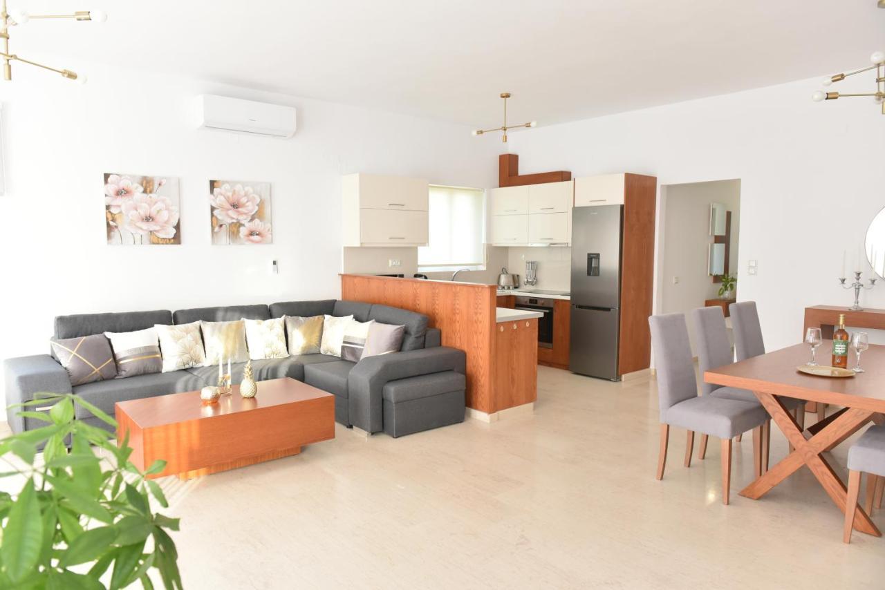 Christianna Luxury Apartments Almirida Exterior foto